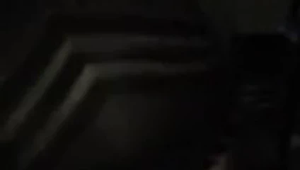 Şişman götlü iri güzel kadın twerk yapıyor