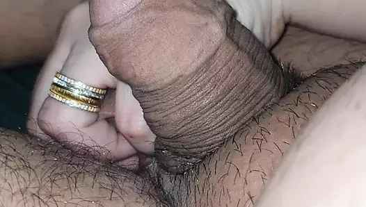 Üvey anne üvey oğluna ereksiyonda yardım edecek mi?