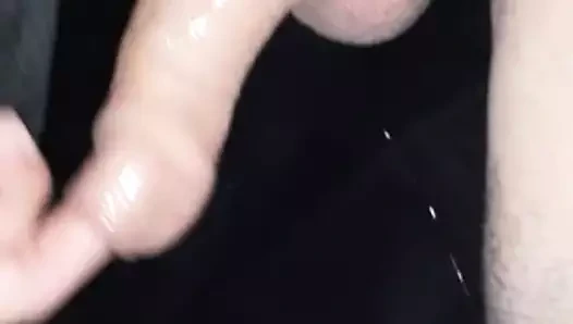 Benim damlayan ıslak precum sırılsıklam kesilmemiş horoz