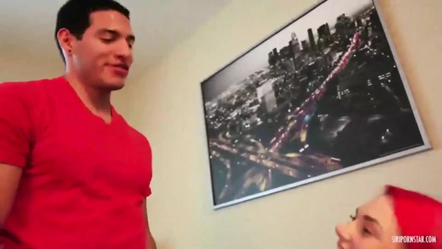 Siri Pornstar amına büyük bir ıslak döl alıyor!