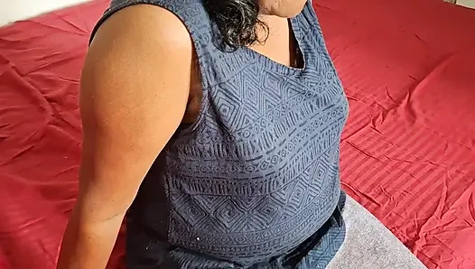 Hintli evli kadın fantezi anı çok seksi
