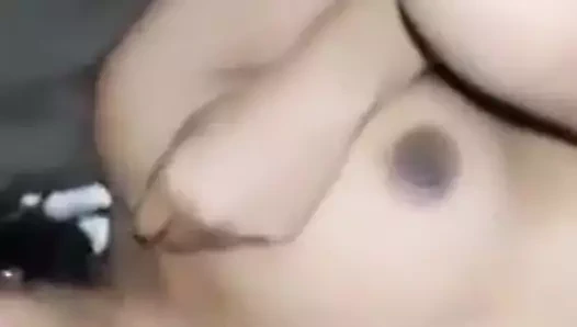 Kız arkadaşla gerçek sert seks