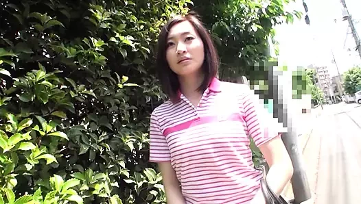 Japon ateşli kız derin dölleme ile sikiliyor