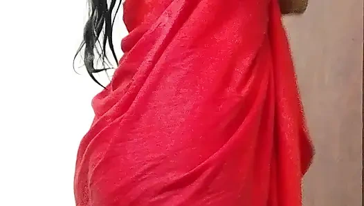 Sıkı amcık banyosu ve mastürbasyon