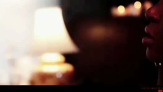 Lucy Love çok iyi baştan çıkarıyor
