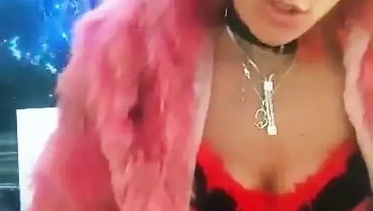 ben senin kaltağım ve seni emmeyi seviyorum