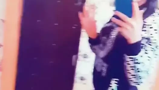 Aze tiktok kızı naylon ayaklar
