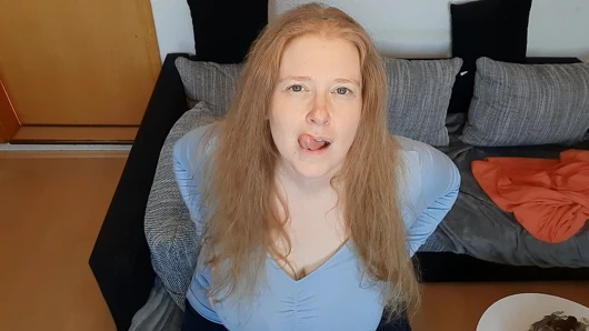 Curly_Dreams Tatlı yüzümle ne yapıyorsun?