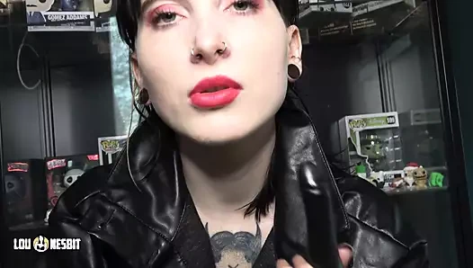 lou nesbit, lia louise'den fındık kasım mücadelesi yok