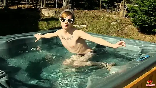 Skyler ile güneşin tadını çıkarıyor