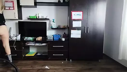 Amateur wife cleans the house naked.