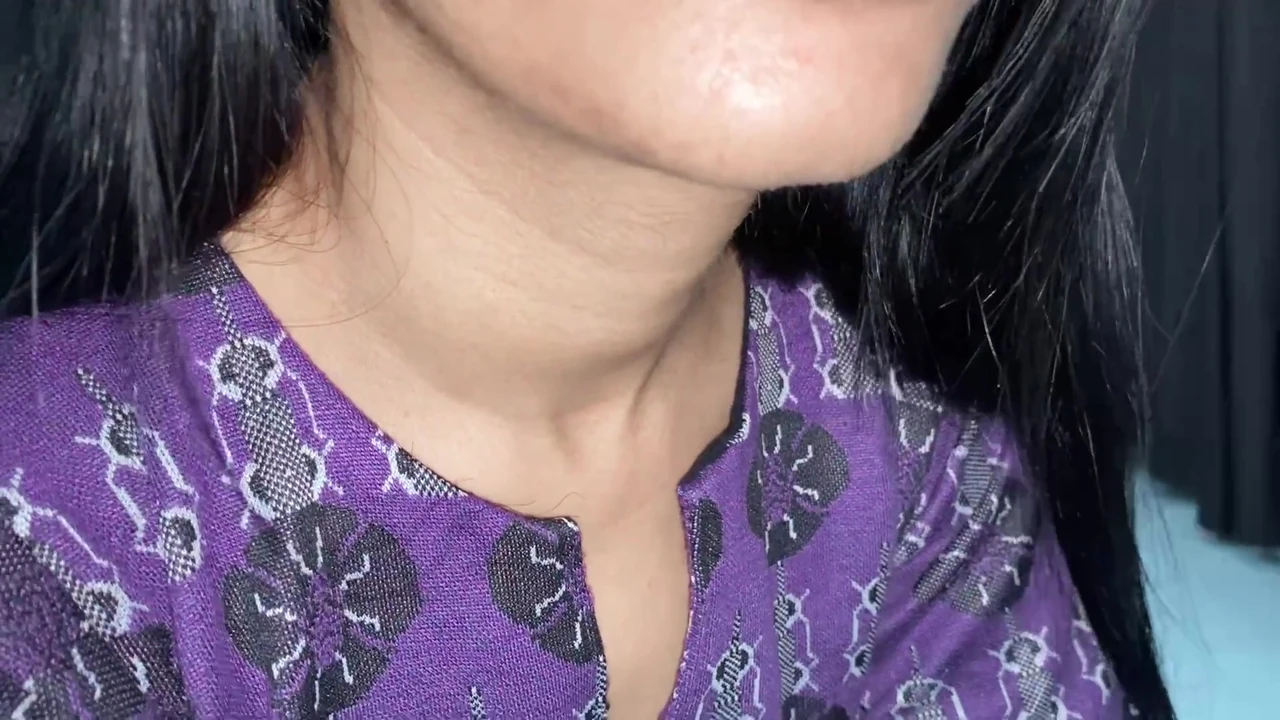 Dost ki ma ko paise ka lalach de kar chut mari full hindi sex video