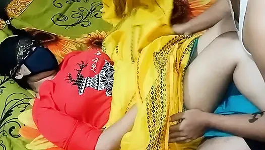 Romantik ateşli Desi çift seks videoları