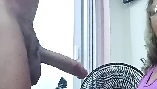 Yetenekli götümü sıvazlıyor