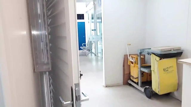 Bblackadam yanıp sönen ve handjob at hastane