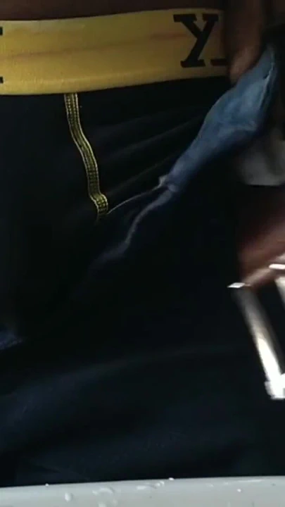 Hindistan'da kalın pirsingli yarakla büyük işiyor | Klip 1