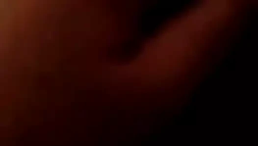 Sik emmekten zevk almaya çalışıyor