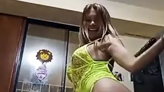 VP02 - Gessy Cardenas 1umm