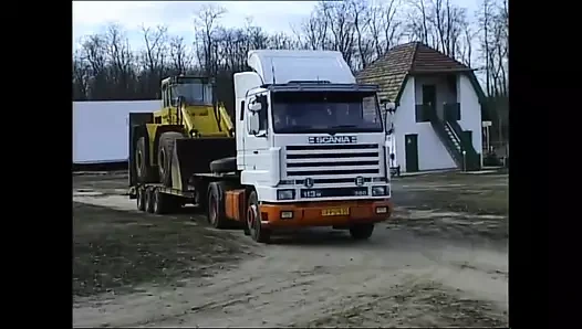 Büyük şişman siyah çekicim