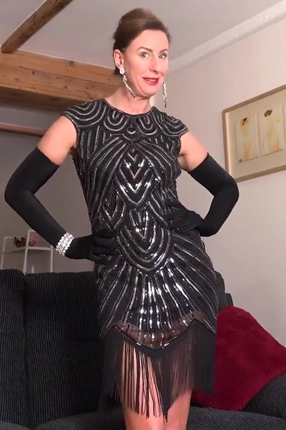 Auntjudys - Tall 45 Years Old MILF Lara Latex Gives You JOI