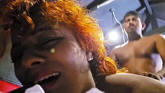 Sert anal desi sikiş hayranı