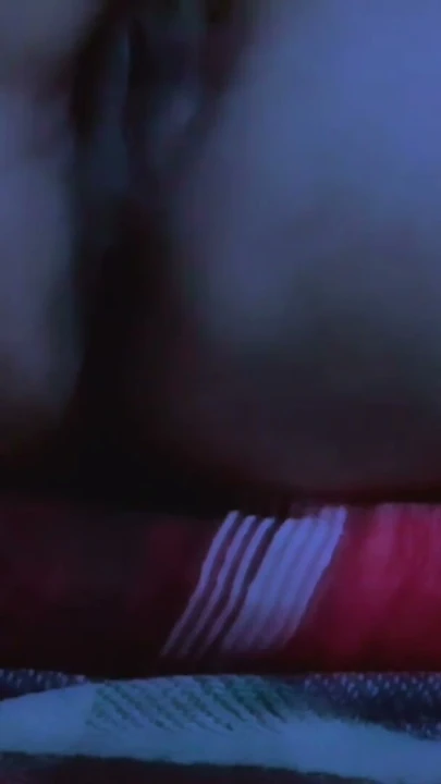 Sıcak seksi kızın harika amını ve büyük göğüslerini izle | Bölüm 1