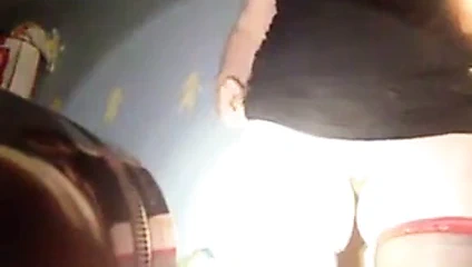 Büyük memeler yağlama ve yapay penis oyun