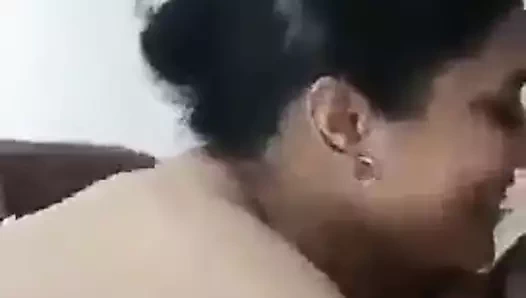 Bangladeşli çift yeni