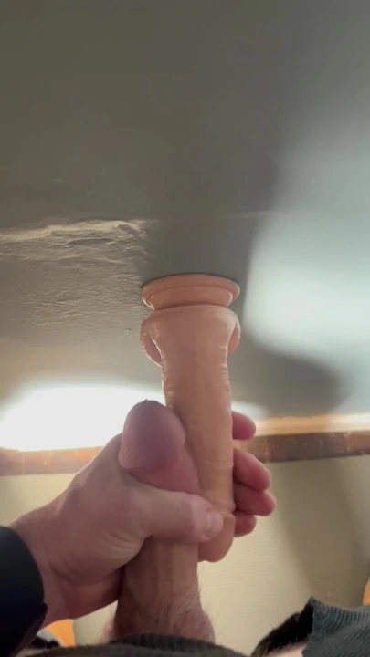 Dildo frot