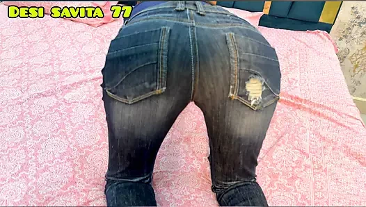 Tam yüzlü seksi Jean Hintli kız çok sert sikiliyor