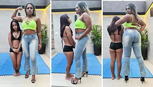 Veronica ve kölesi tarafından göbek ve göğüs oturuyor