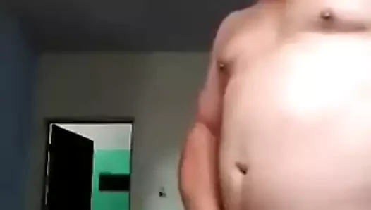Papi gordo jalandosela