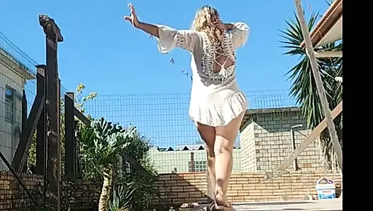 My stepmom showing off in public in the Garden without panties.