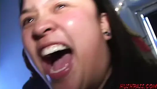 Bu, birinci sınıf öğrencileri liv ve cassie için bir kardeş evi sikiş festivali