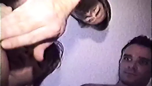 Esmer zevk 2 musluklar içinde onu ağız