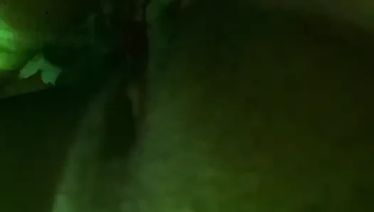 Geceleri gelen su ile kız arkadaşını tanımak