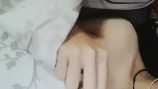 Ke er meme ucunu gösteriyor