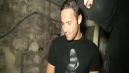 elisa olgun gangbanged içinde çorap