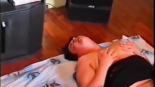 Bir arkadaşın partisinde seks eğlencesi