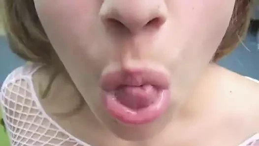 Sakso ve ağzına boşalma 68