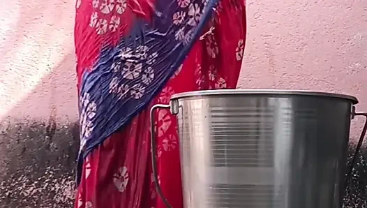 İlk kez açık havada banyo çekimi - solo