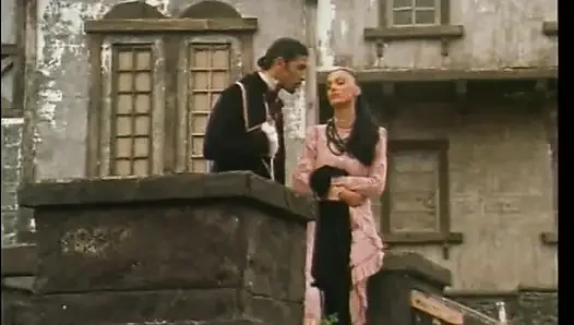 Kıllı amcık sikişiyor nostaljik Venere Bianca
