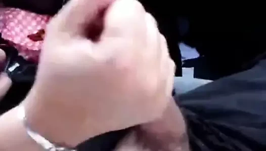 Punheta por uma amiga