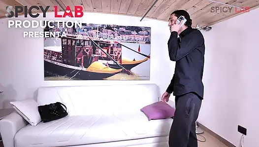 Seks ve para: üvey annenin şantajı