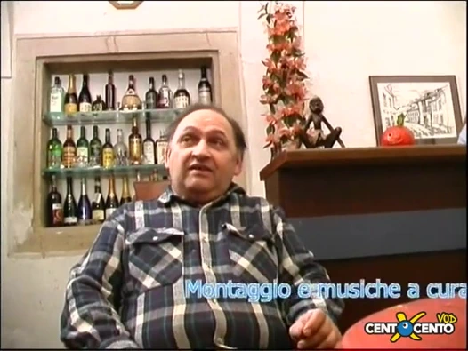 İtaatkar arkadaşı olan bayan daha önce hiç görmediğim kadar yükseklere harika sidik fışkırtıyor