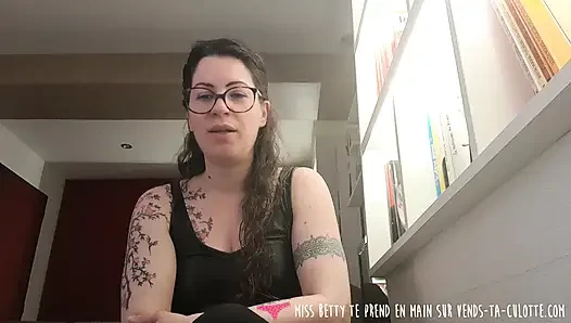 Vends-ta-culotte - Fransız dominatrix'in itaatkar adam için sert mastürbasyon talimatları