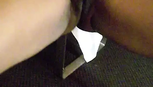 Aunt ucuz otelde pissing