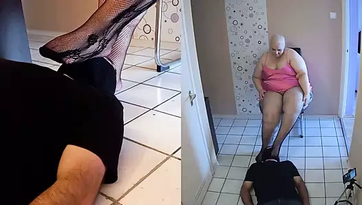 file çoraplar içinde bir anal ayaklarına ibadet