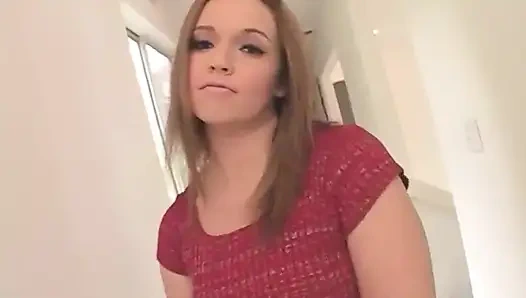 Edepsizce konuşan esmer gerçekten derinden seviyor