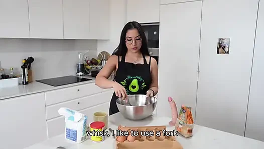 JOI CEI - BENIMLE PIŞIR VE KURABIYELERINE BOŞAL